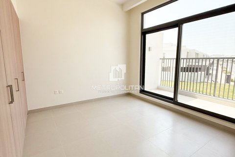 Townhouse de 4 chambres à The Pulse, UAE No. 129665 3