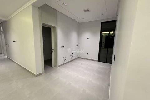 4 bedrooms Apartment in Riyadh, Saudi Arabia No. 60580 9