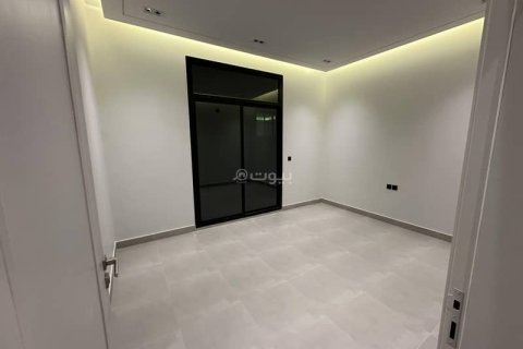 4 bedrooms Apartment in Riyadh, Saudi Arabia No. 60580 10