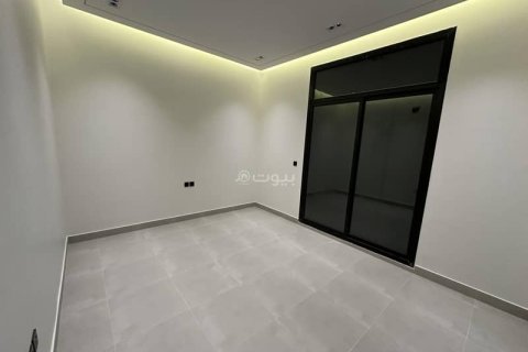 4 bedrooms Apartment in Riyadh, Saudi Arabia No. 60580 7