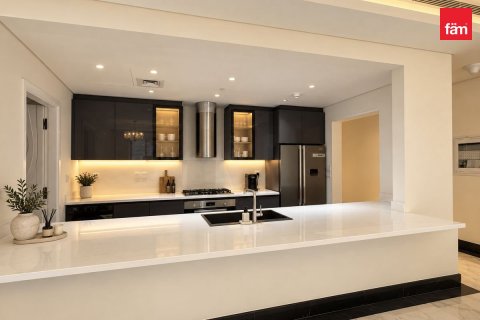 2 bedrooms Duplex in Business Bay, UAE No. 208326 8