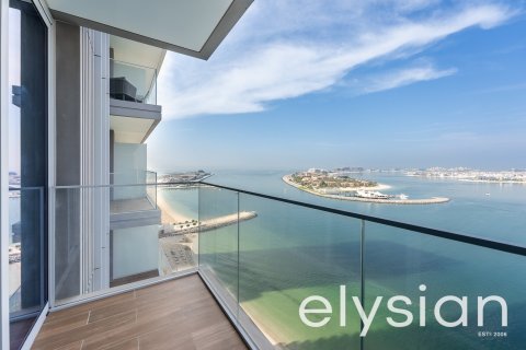 Квартира с 2 спальнями в EMAAR Beachfront, ОАЭ №64767