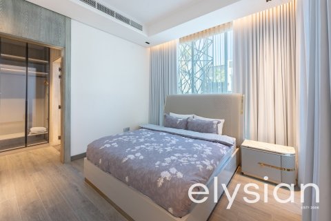 8 bedrooms Villa in Signature Villas, UAE No. 64766 19
