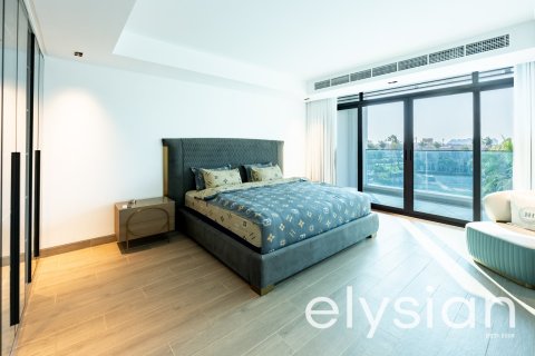 8 bedrooms Villa in Signature Villas, UAE No. 64766 25