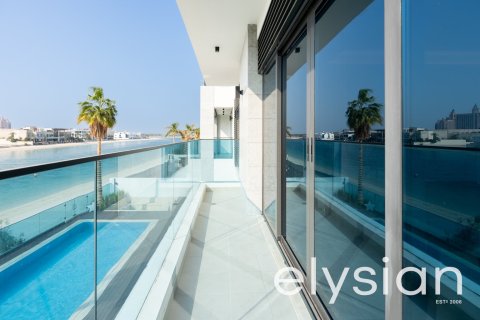 8 bedrooms Villa in Signature Villas, UAE No. 64766 30