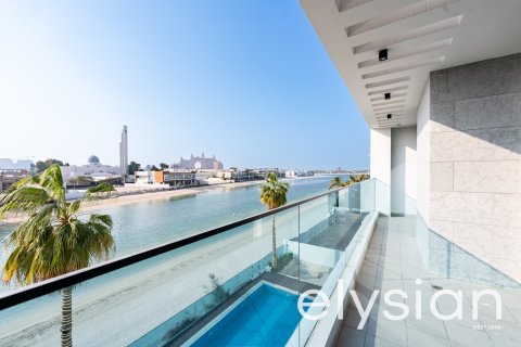 8 bedrooms Villa in Signature Villas, UAE No. 64766 15