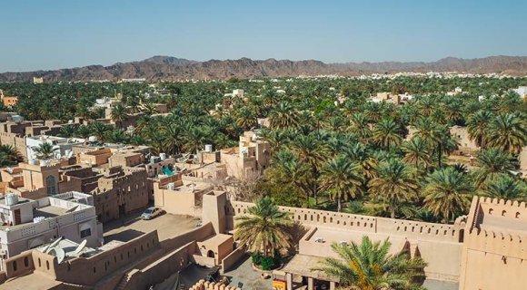 الانتقال إلى عُمان للإقامة الدائمة في عام 2025