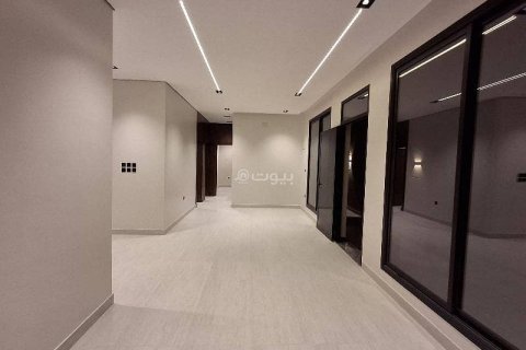 3 bedrooms Apartment in Riyadh, Saudi Arabia No. 60336 5