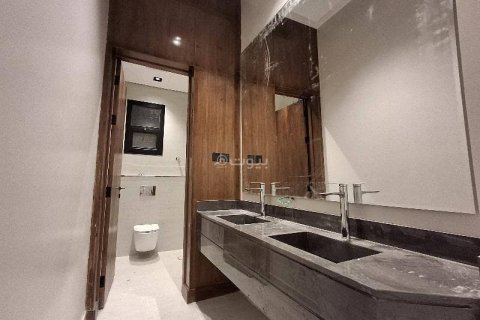 3 bedrooms Apartment in Riyadh, Saudi Arabia No. 60336 8