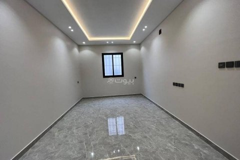 5 bedrooms Villa in Riyadh, Saudi Arabia No. 60337 8