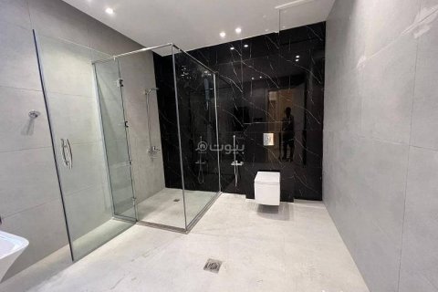 5 bedrooms Villa in Riyadh, Saudi Arabia No. 60337 26