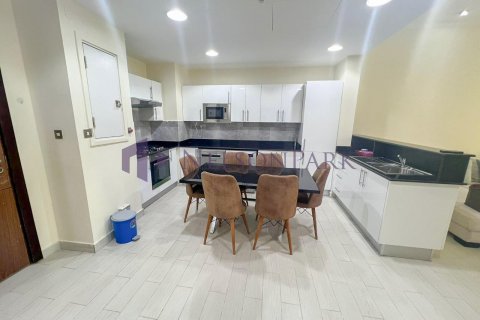 1 bedroom Apartment in Lusail, Qatar No. 56648 9