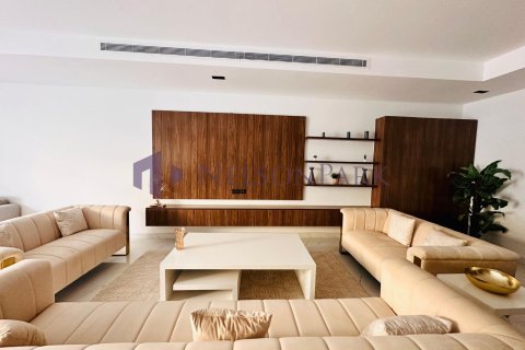 Townhouse de 5 dormitorios en Lusail, Qatar No. 56621 4
