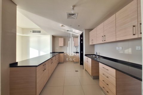 3 bedrooms Apartment in Al Reem Island, UAE No. 24523 11
