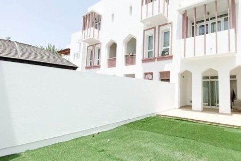 2 bedrooms Villa in Muscat, Oman No. 54488