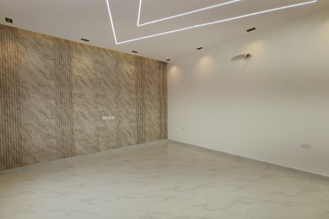 Вилла с 5 спальнями в Маскат, Оман №54534 3