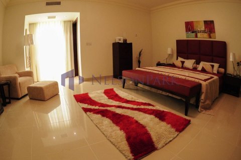 4 غرف نوم فيلا في الدوحة, Qatar رقم 58312 15