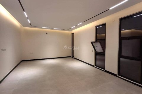 Villa de 5 chambres à Riyadh, Saudi Arabia No. 99696 3