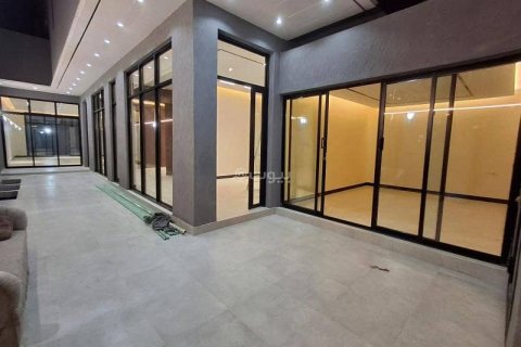 Villa de 5 chambres à Riyadh, Saudi Arabia No. 99696 14