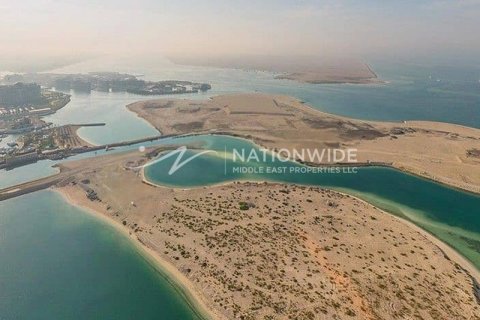 Villa de 6 dormitorios en Abu Dhabi, UAE No. 89164