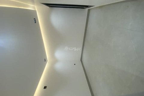 4 bedrooms Apartment in Riyadh, Saudi Arabia No. 60700 23