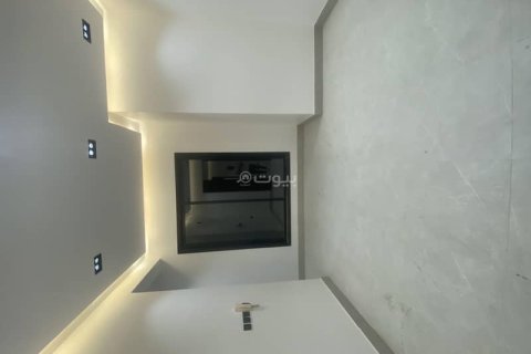 4 bedrooms Apartment in Riyadh, Saudi Arabia No. 60700 25