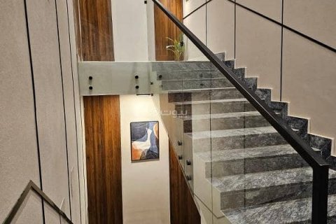 4 bedrooms Apartment in Riyadh, Saudi Arabia No. 60697 3