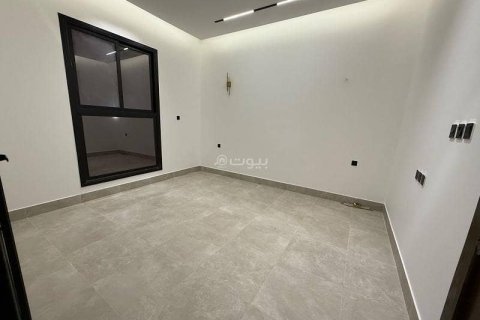 Квартира с 2 спальнями в Эр-Рияд, Саудовская Аравия №62627 8