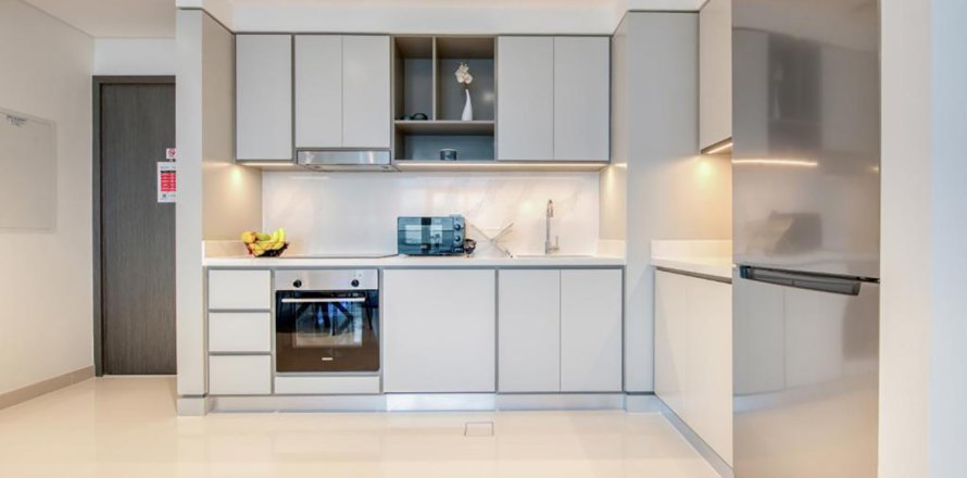 Apartment de 3 dormitorios en SUNRISE BAY EMAAR Beachfront, UAE No. 95155