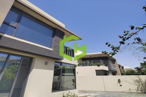 Вилла с 4 спальнями в Maple at Dubai Hills Estate, ОАЭ №90780 25