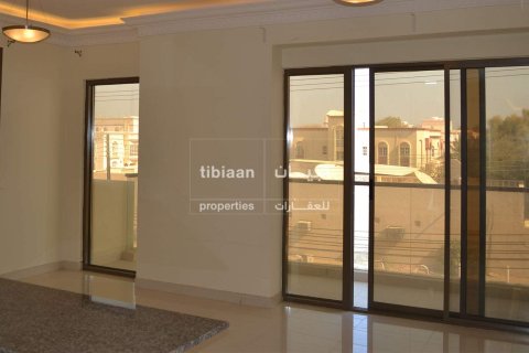 Apartment de 2 dormitorios en Muscat, Oman No. 54011 3