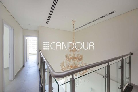 Appartement de 3 chambres à Marina Arcade Tower, UAE No. 47892 13
