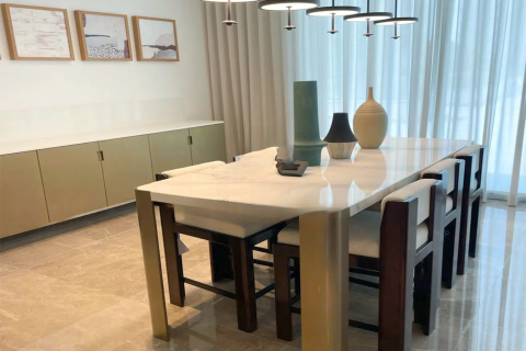 2 bedrooms Apartment in Dubai, UAE No. 17319 16