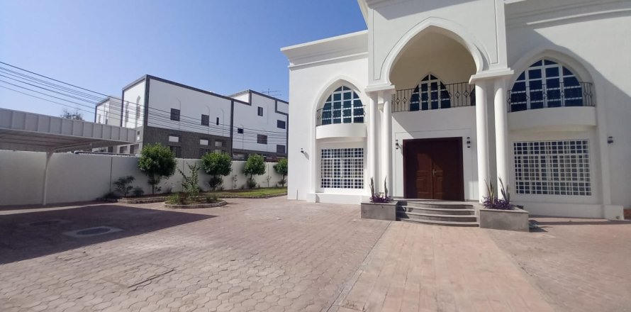 5 غرفة نوم  فيلا في Al Qurm, عُمان رقم 54305