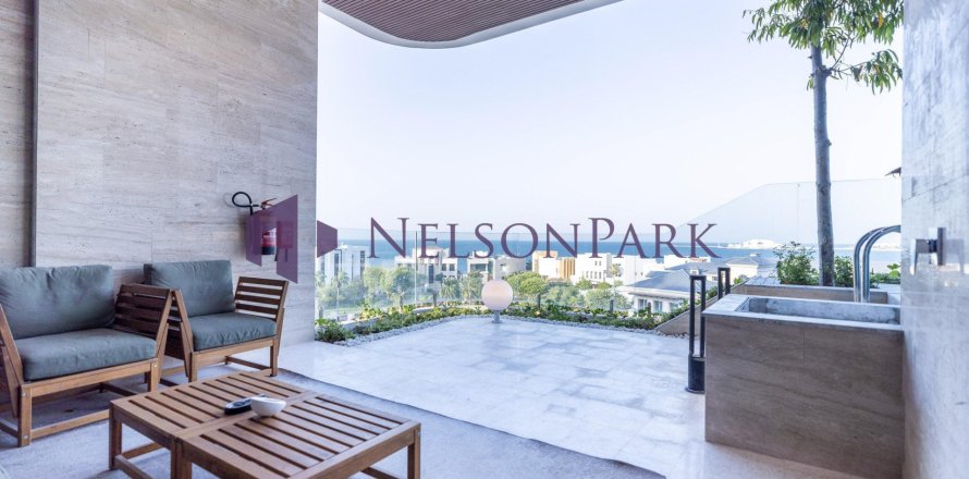 4 bedrooms Duplex in Doha, Qatar No. 57159