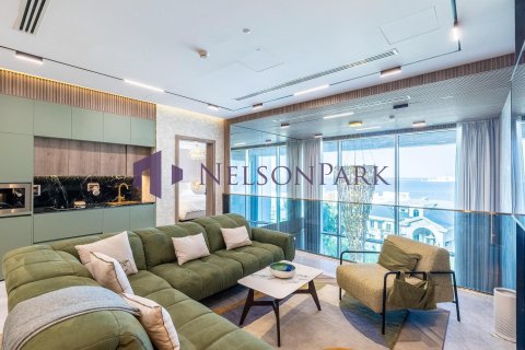 4 bedrooms Duplex in Doha, Qatar No. 57159 8