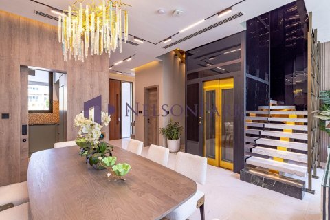 Villa de 5 dormitorios en Doha, Qatar No. 57161 11