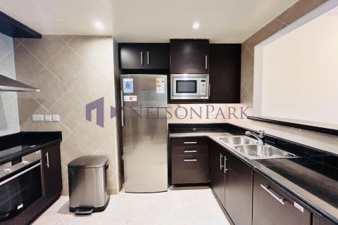 Apartment de 2 dormitorios en Doha, Qatar No. 58266 8