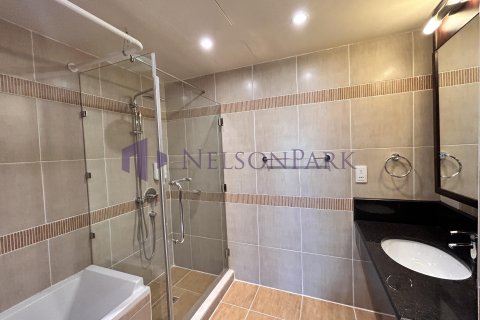 Apartment de 2 dormitorios en Doha, Qatar No. 58266 15