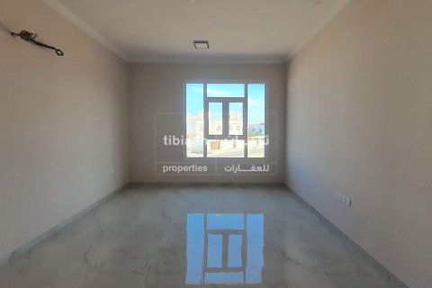 Вилла с 5 спальнями в Al Ansab, Оман №53715 5