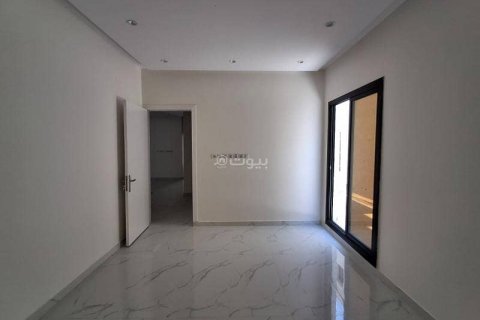 Villa de 6 dormitorios en Riyadh, Saudi Arabia No. 99608 20