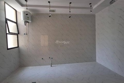 Villa de 6 dormitorios en Riyadh, Saudi Arabia No. 99608 13