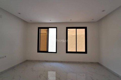 Villa de 6 dormitorios en Riyadh, Saudi Arabia No. 99608 5