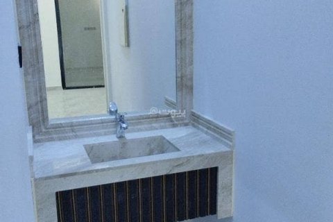 Villa de 3 chambres à Riyadh, Saudi Arabia No. 99603 10