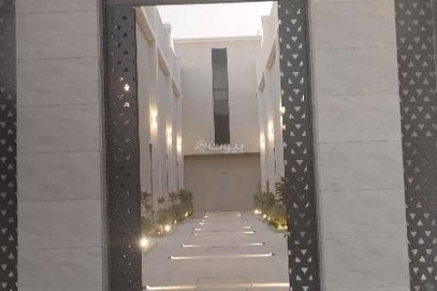 Villa de 3 chambres à Riyadh, Saudi Arabia No. 99603 3