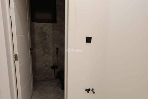 4 bedrooms Apartment in Riyadh, Saudi Arabia No. 99605 12