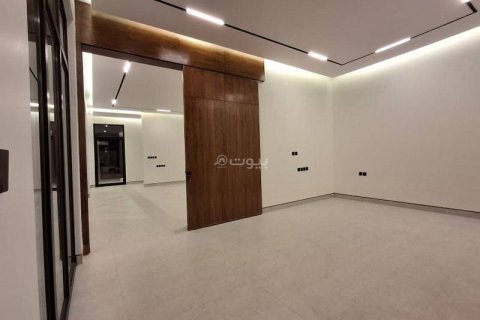 Villa de 6 chambres à Riyadh, Saudi Arabia No. 99607 17