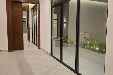 Villa de 6 chambres à Riyadh, Saudi Arabia No. 99607 14