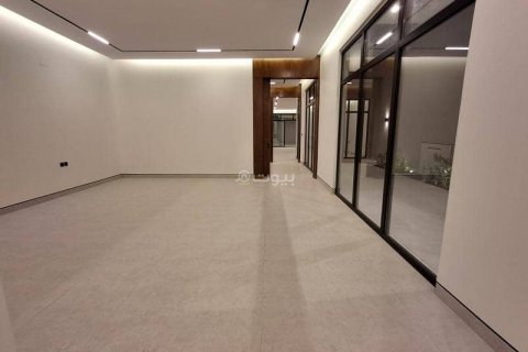 Villa de 6 chambres à Riyadh, Saudi Arabia No. 99607 12