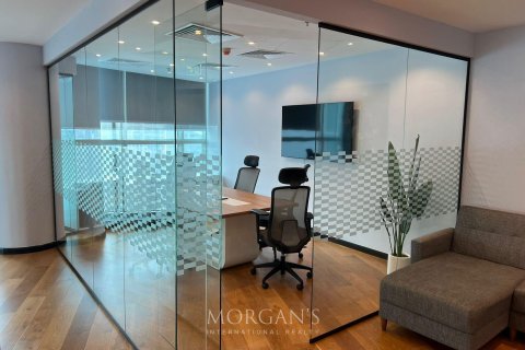 123m² Office in Barsha Heights (Tecom), UAE No. 8545